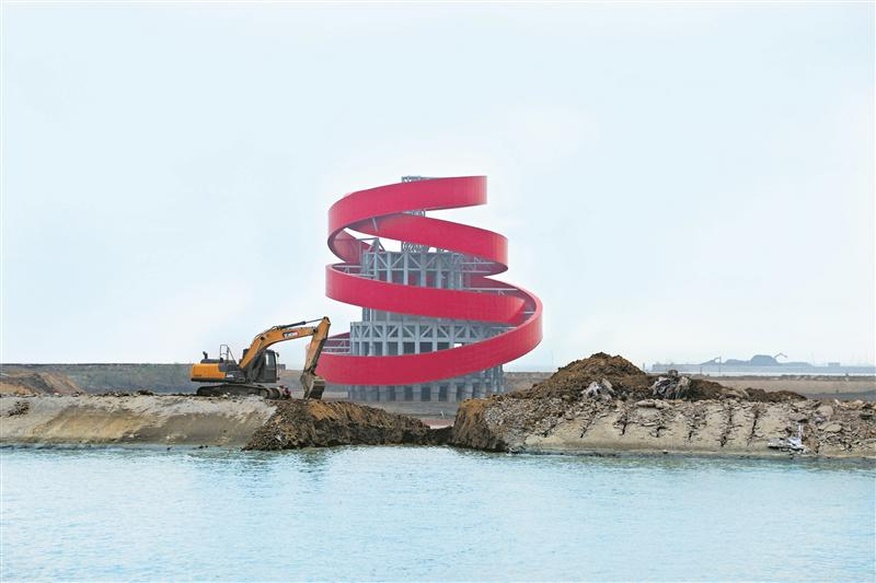 2020年11月16日上午10時，650米修建好的隧道被順利“埋”入湖底。至此，蘇錫常南部高速公路太湖隧道馬山段全部實現(xiàn)陸島通道轉換，碧玉螺造型的風亭“浮”出水面，因施工被封閉兩年之久的十里明珠堤于15日恢復通行，隧道進入全新的施工階段。
