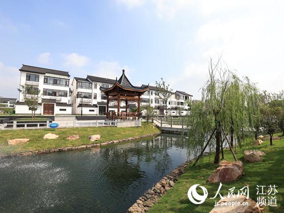 錫山談村208戶(hù)農(nóng)居實(shí)現(xiàn)翻新
